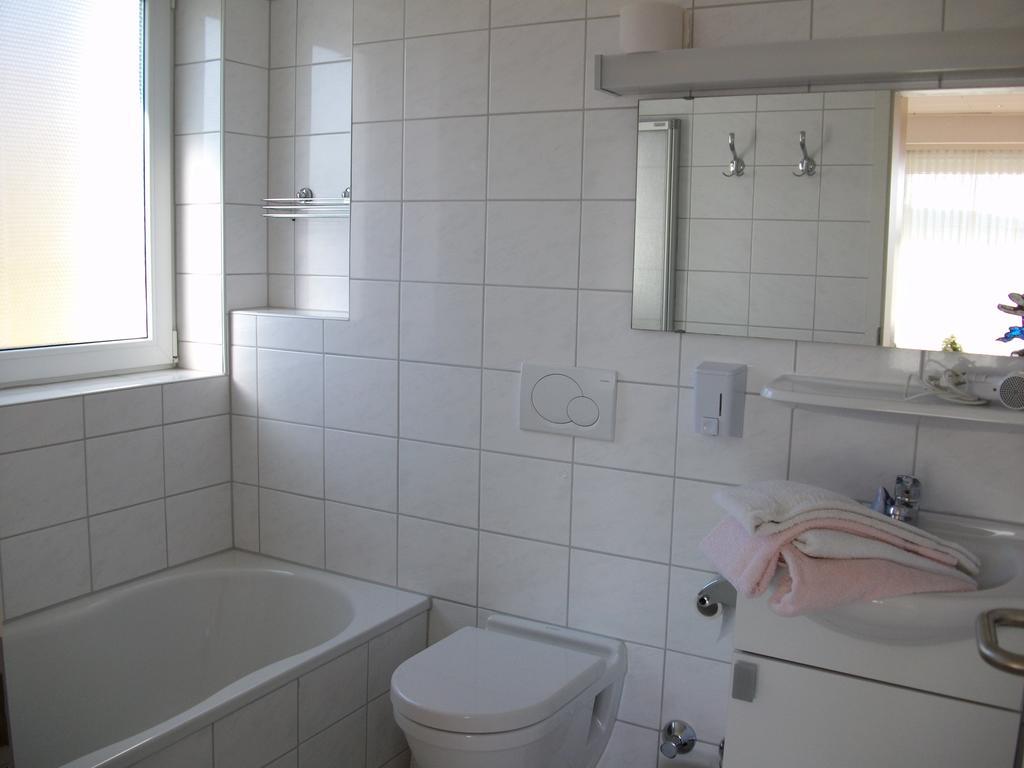 Haus Delphin Hotel Бад Вилдунген Стая снимка